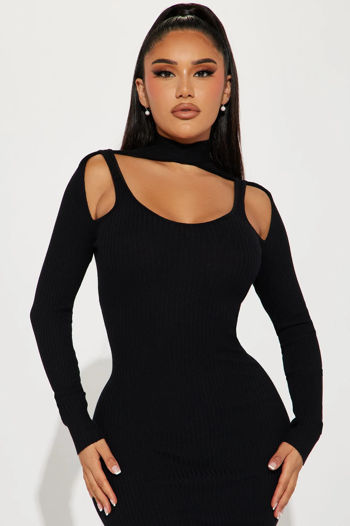 Alex Sweater Midi Dress - Black