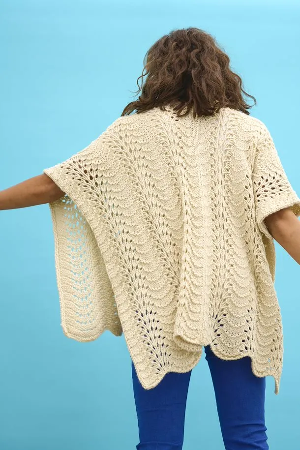 Cream Blomma Knit Cape