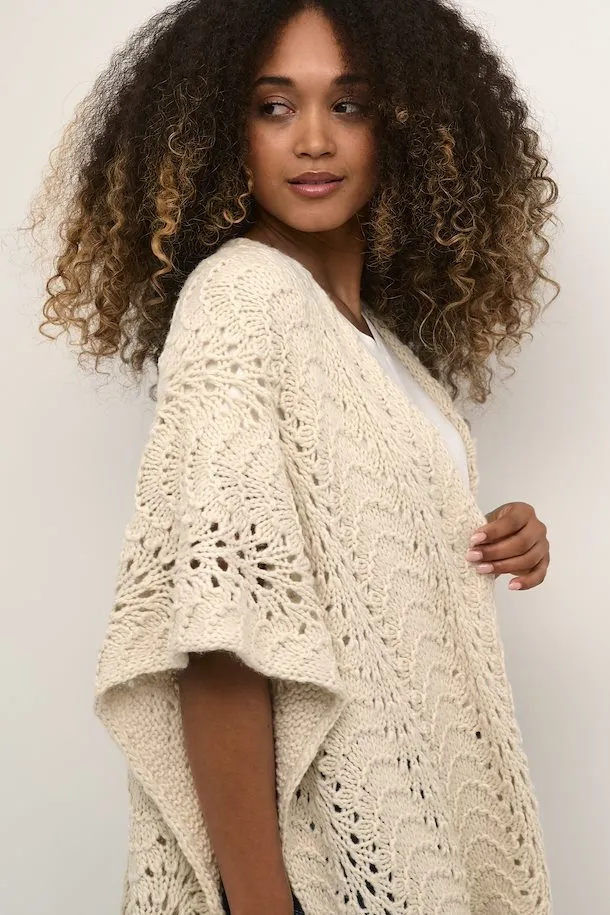 Cream Blomma Knit Cape