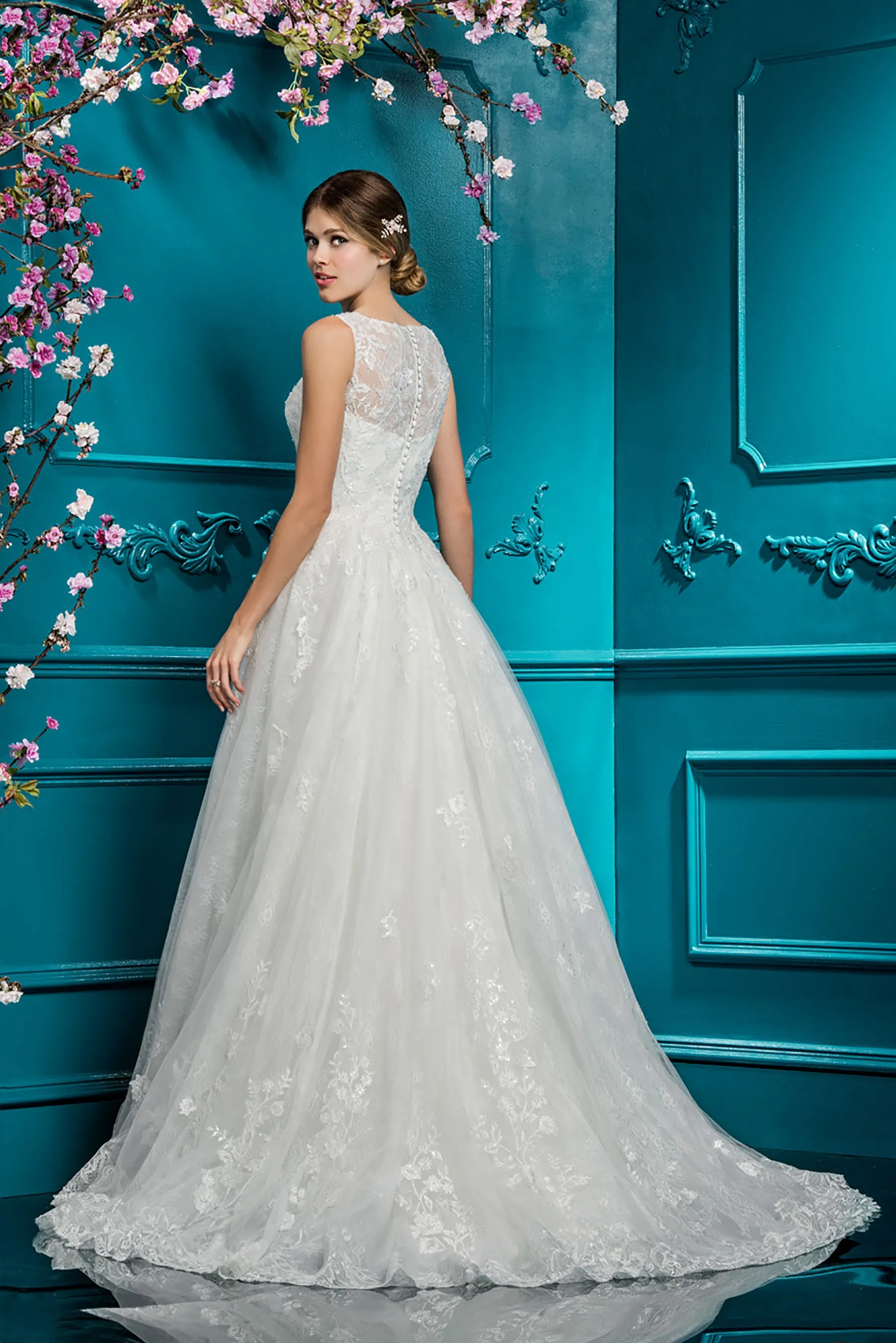 Ellis Bridal 12279