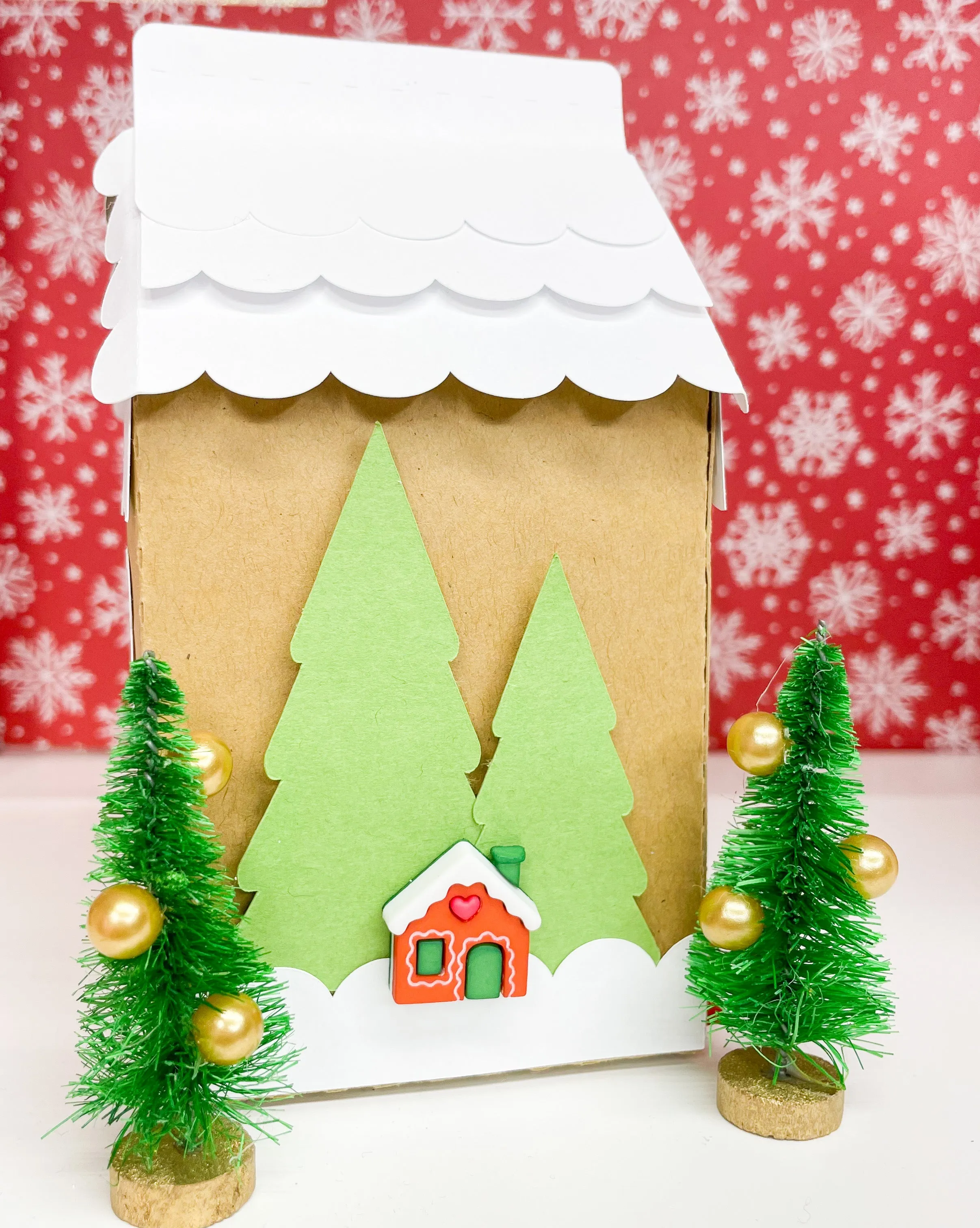 Gingerbread Cottage Bulk Buttons