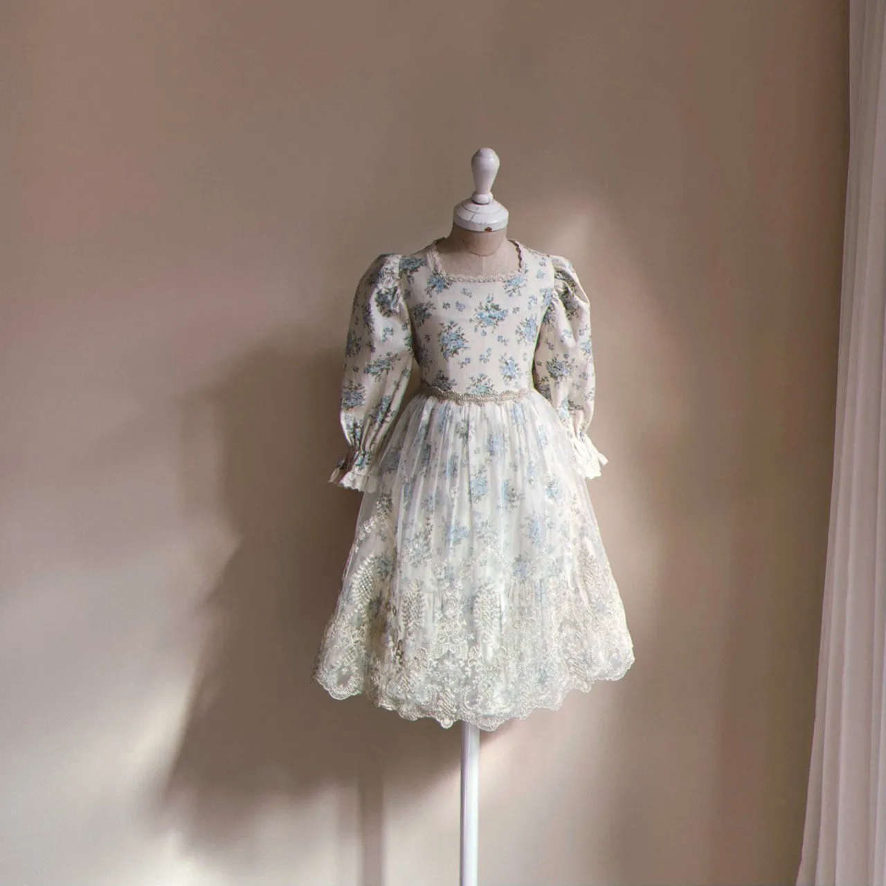 Gold Bling Lace Apron & Cape