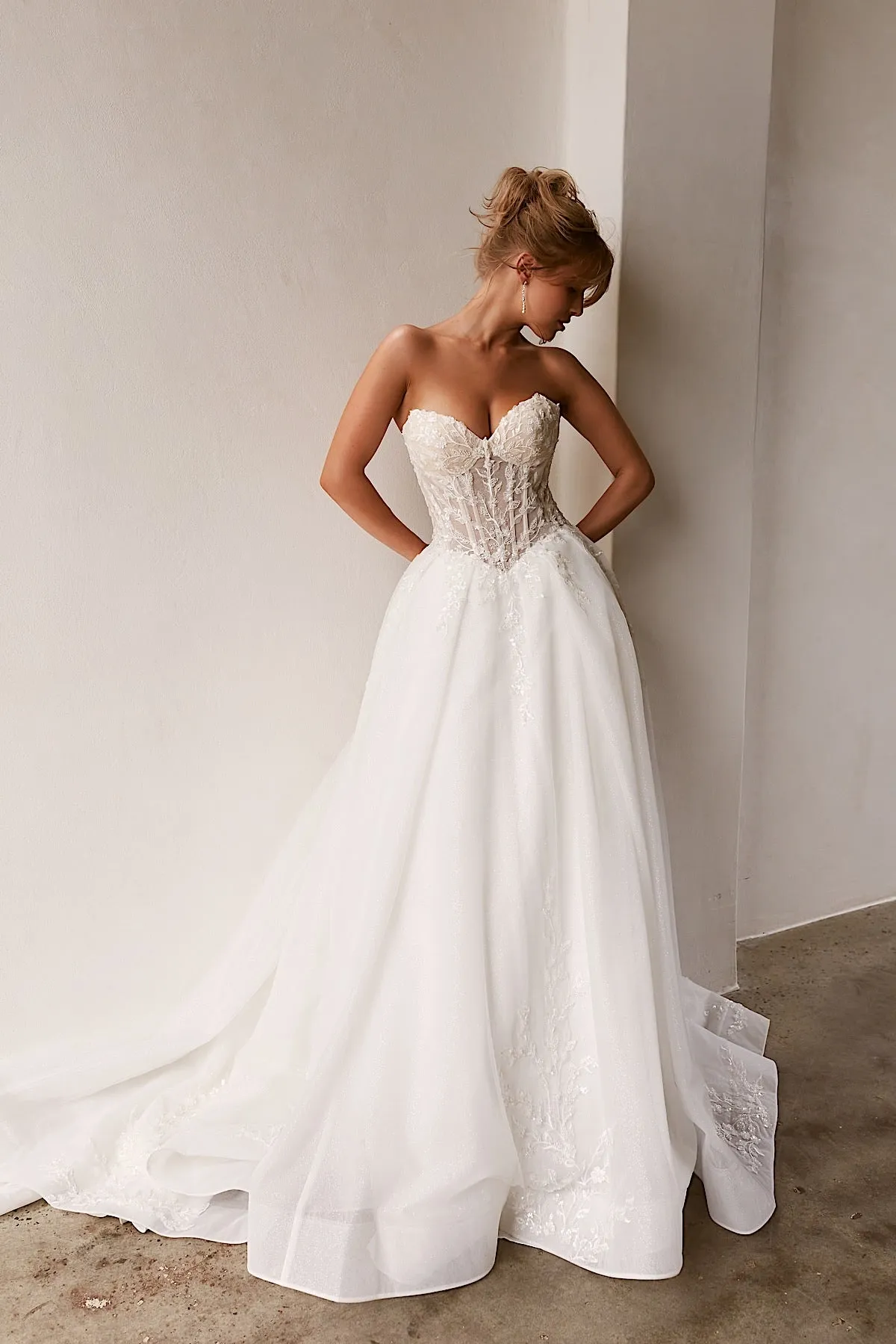 LUX Wedding Dress Style Code: MAYA BELLA