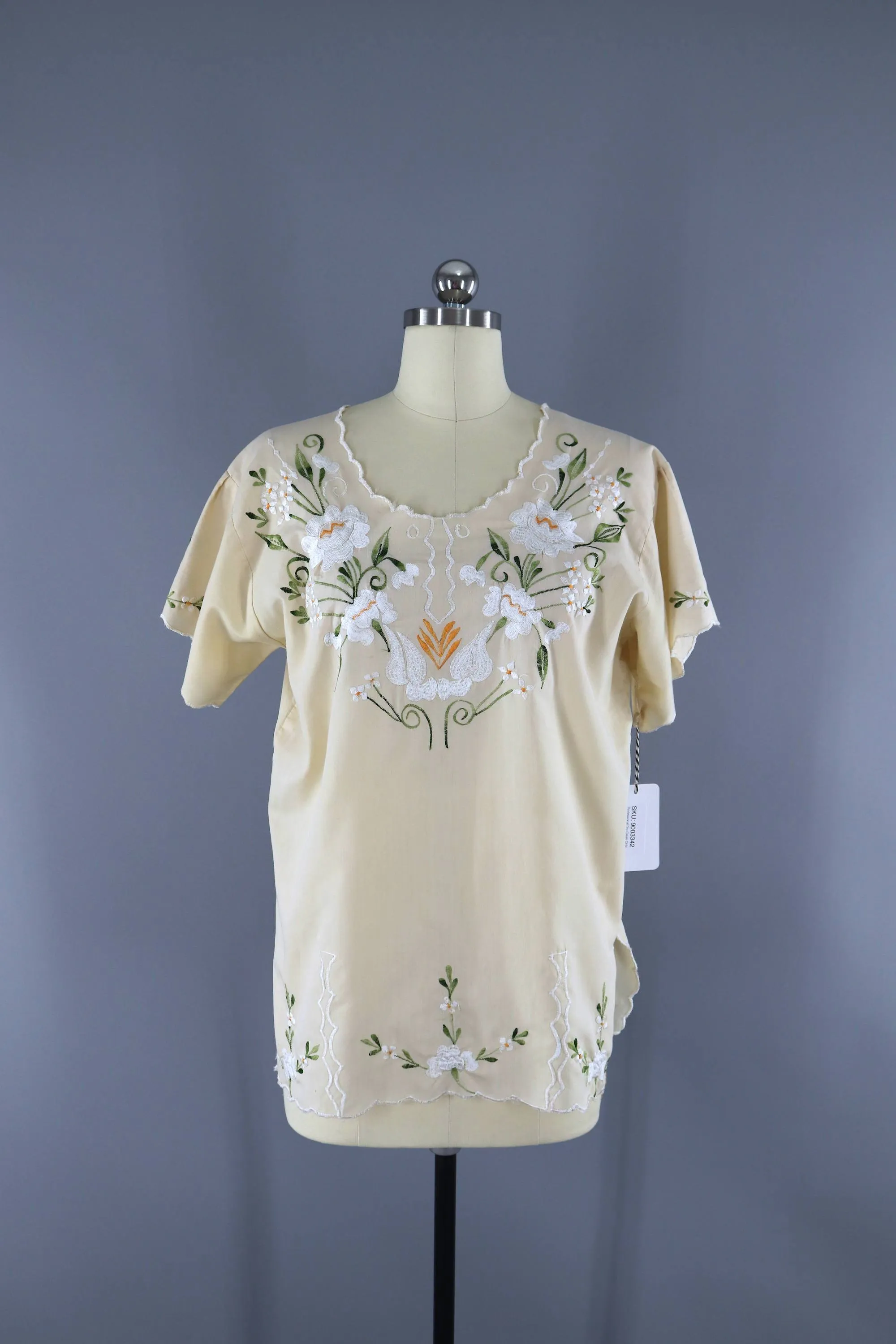 Vintage 1970s Mexican Embroidered Tunic / Cream Ivory Floral / Oaxacan