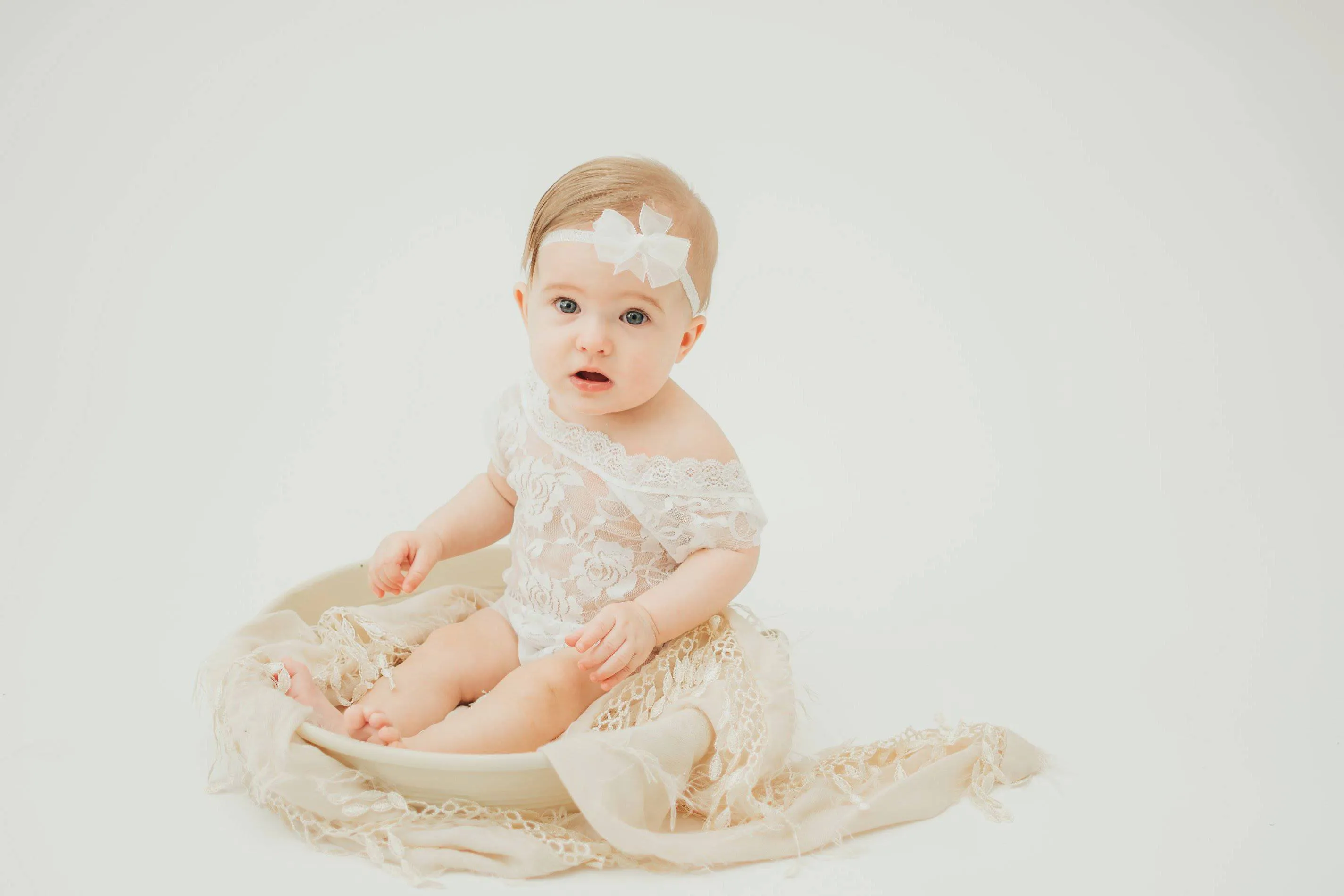 White Lace V-Back Newborn Romper with Ties