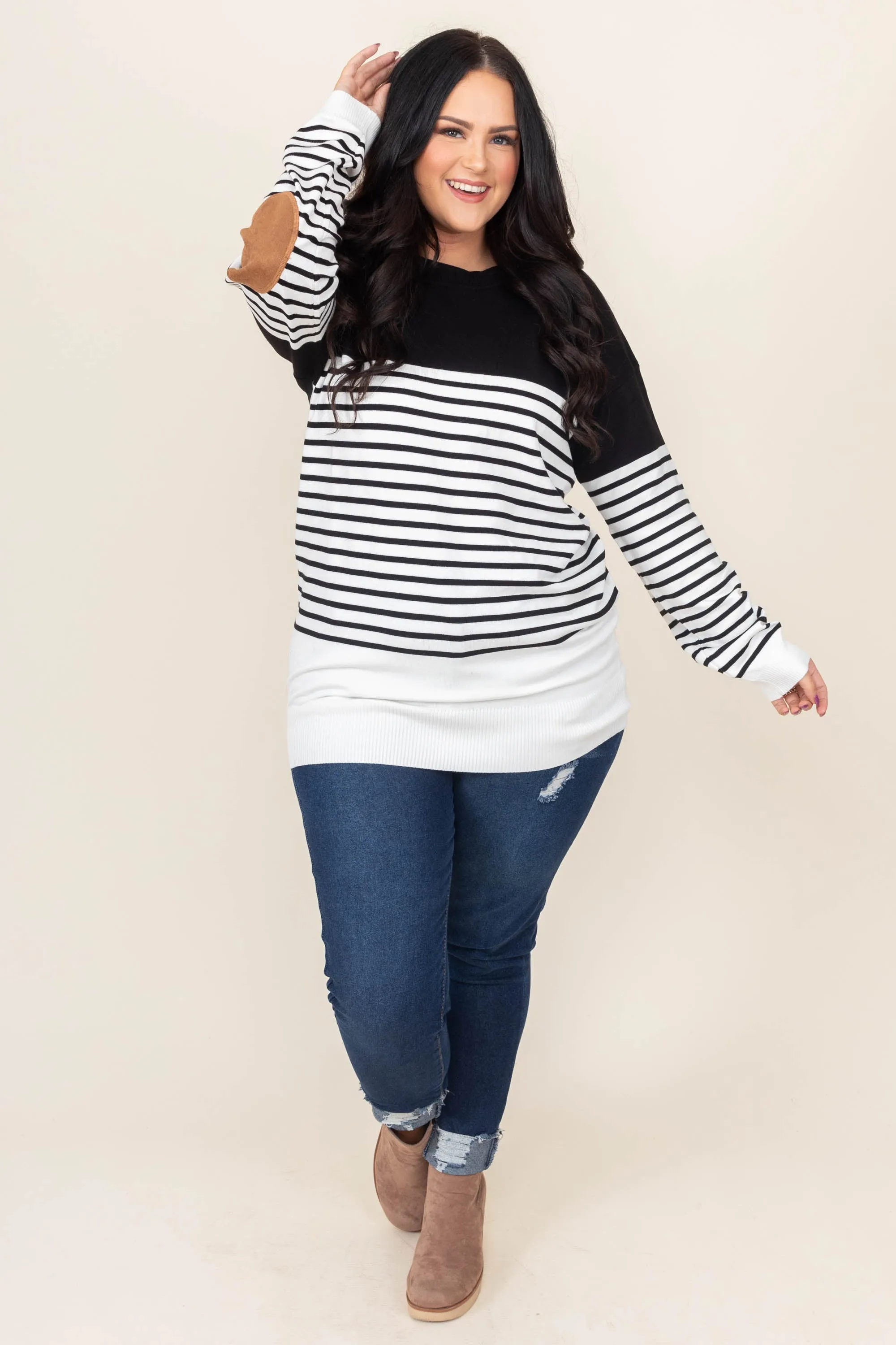 Winters In Cape Cod Sweater, Ivory Black